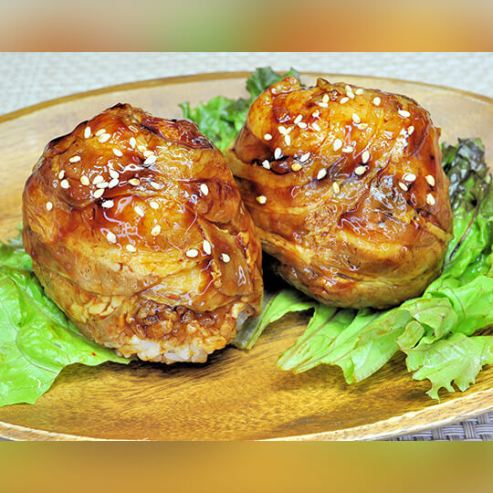 Various Types of Meat-Wrapped Onigiri