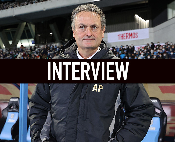 Avispa Fukuoka Pre-Match Interview with Albert Puig Ortoneda